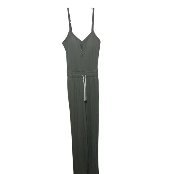 Vuori Pose Henley Jumpsuit in Dark Metal Green Women's Sz. M - Picture 4 of 7